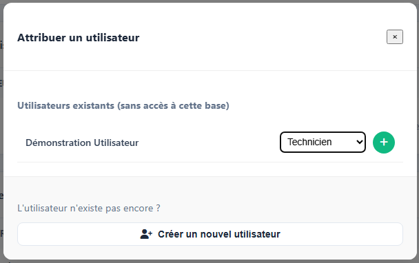 Liste des utilisateurs disponibles pour l'assignation avec le choix du rôle en face de chaque utilisateur